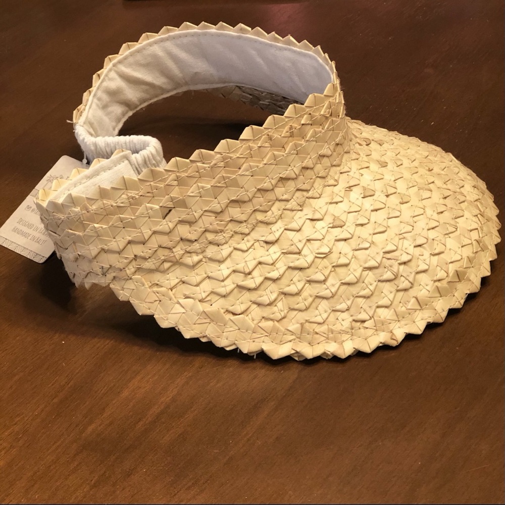 White Straw Visor 🌵Baha; Discounted Small Brim